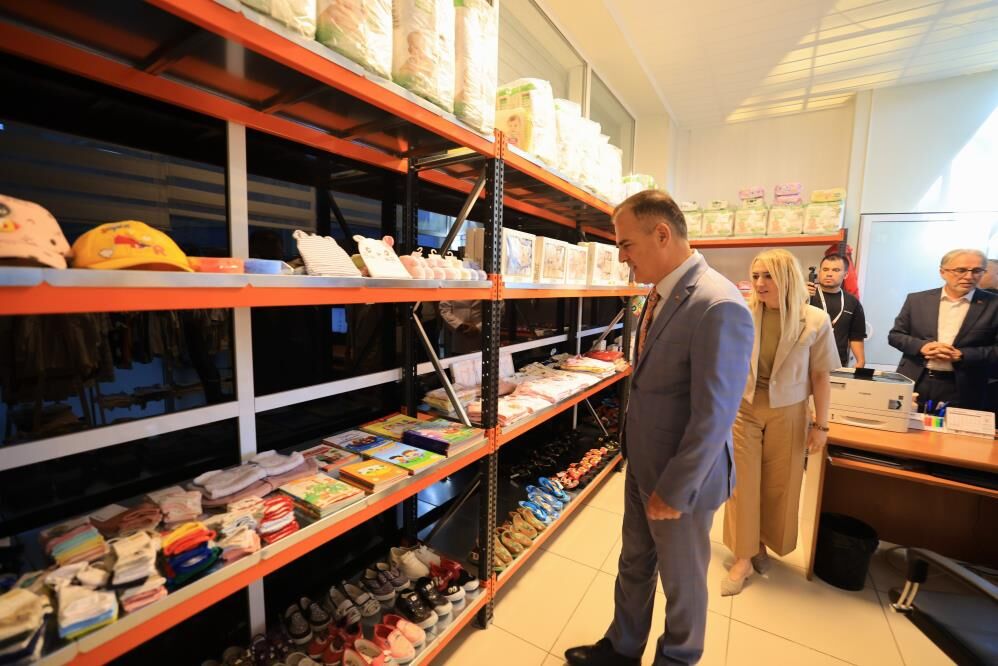 Muğla’da Ihtiyaç Sahibi Çocuklar Için “Minik Eller Mağazası” Açıldı (1)