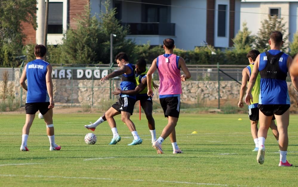 Muğlaspor’un 1. Lig’deki Ilk Iç Saha Heyecanı (4)