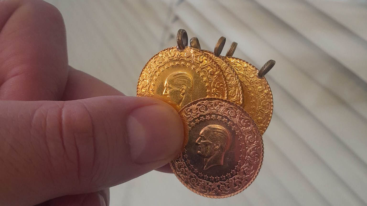 8 Ekim’de altın güne yükselişle başladı