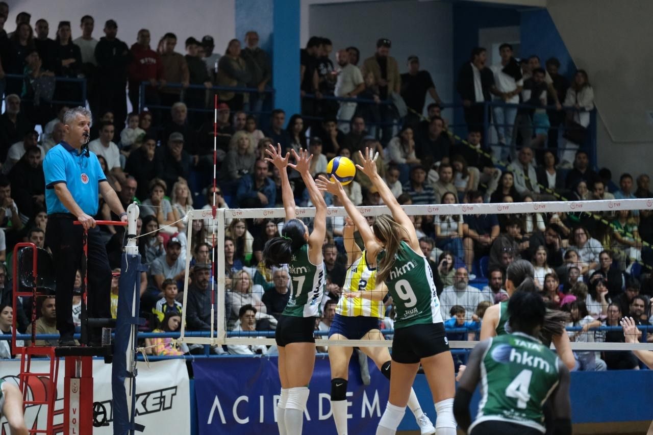 Bodrum'un İncileri Fenerbahçe'ye set vermedi: 3-0