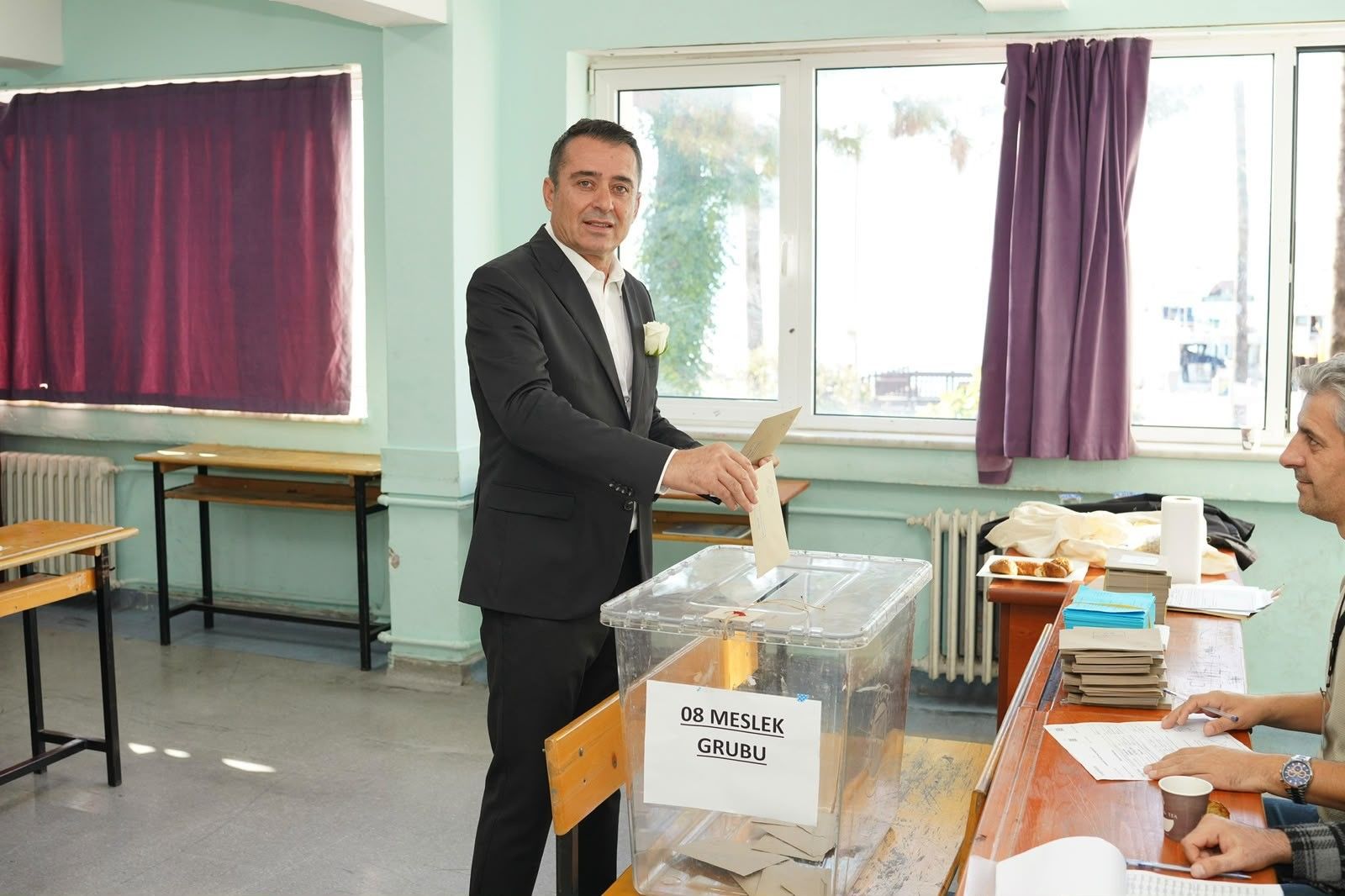Marmaris Ticaret Odası’nda sandıktan sürpriz çıktı