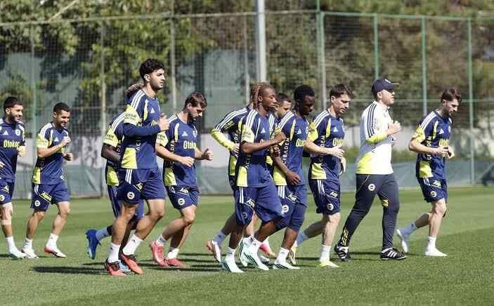 Aston Villa Fenerbahçe Maçı Saat Kaçta, Hangi Kanalda (3)