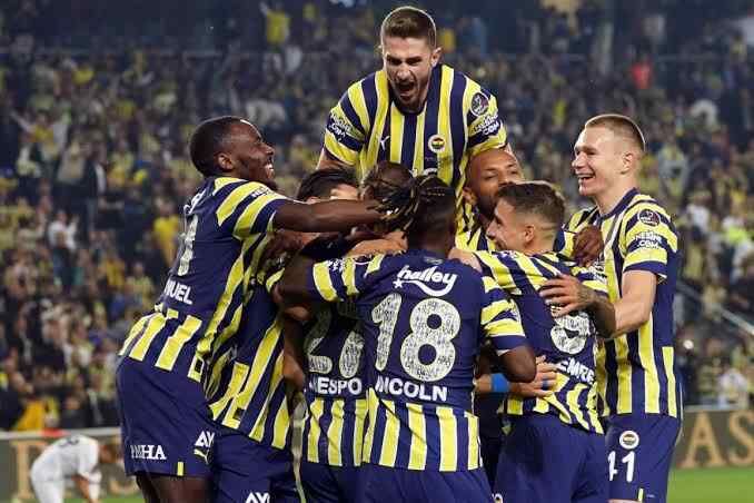 Aston Villa Fenerbahçe Maçı Saat Kaçta, Hangi Kanalda (4)