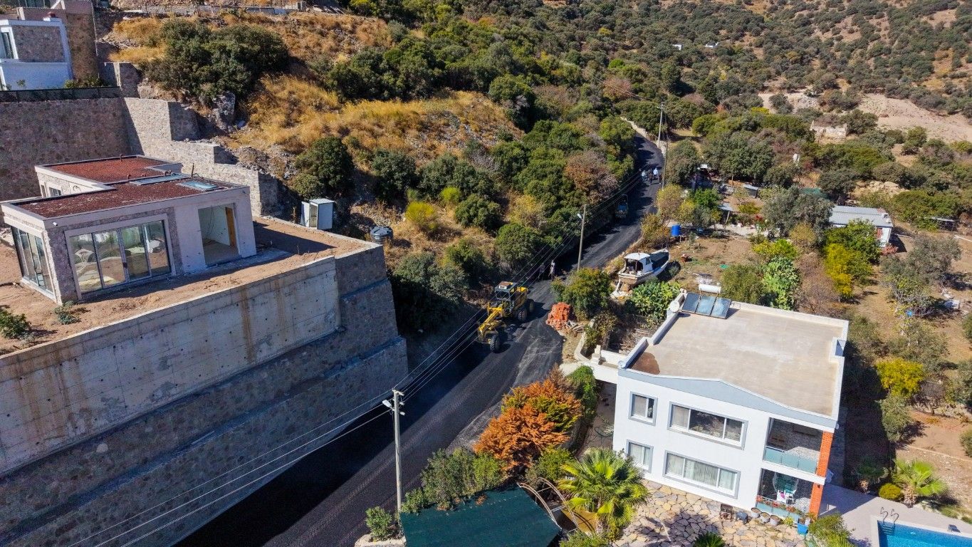 Bodrum’un Beş Mahallesinde Üstyapı Çalışmaları Sürüyor (10)
