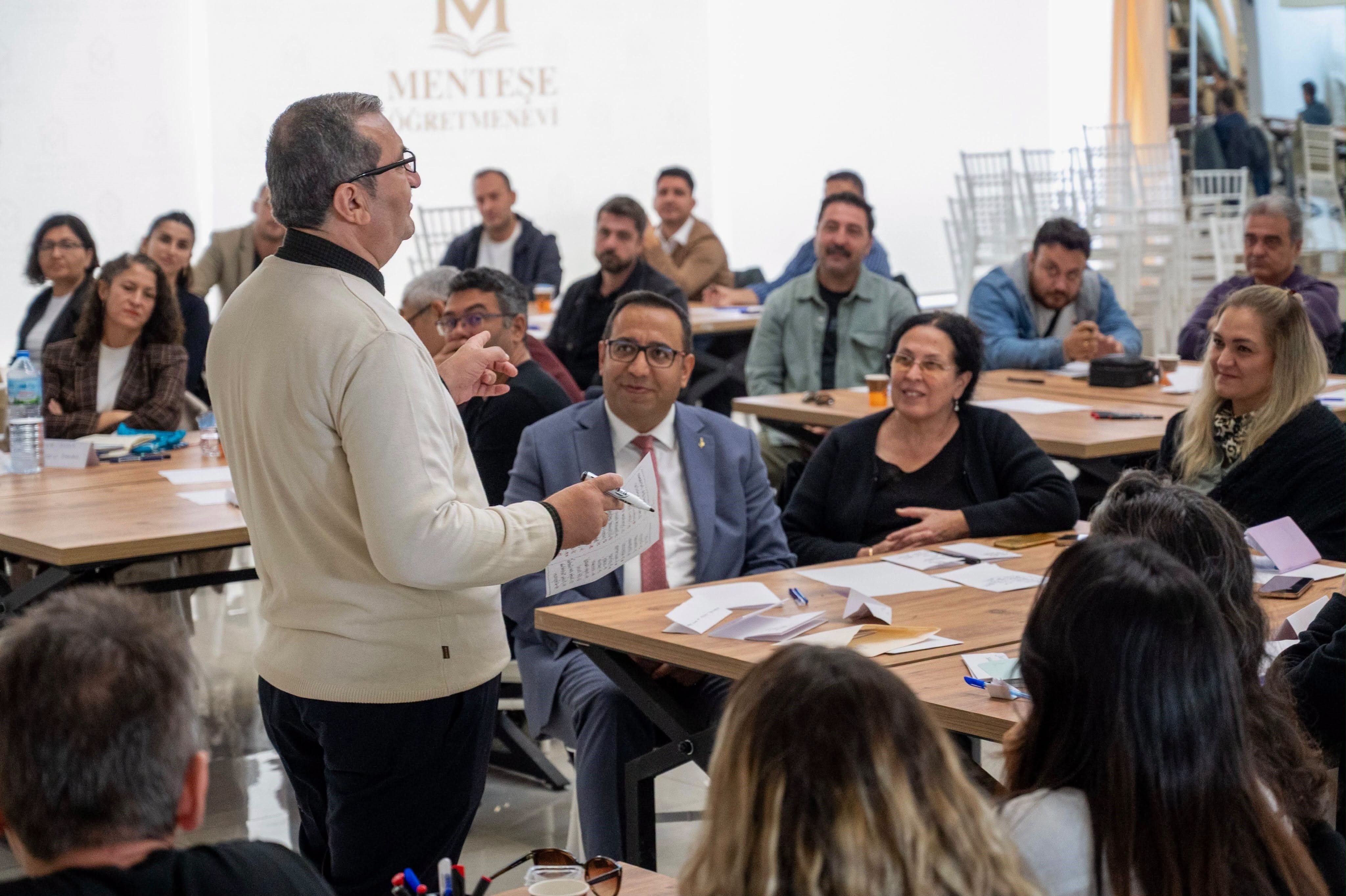 Menteşe’de Müdür Yardımcılarına Yönetim Semineri (1)