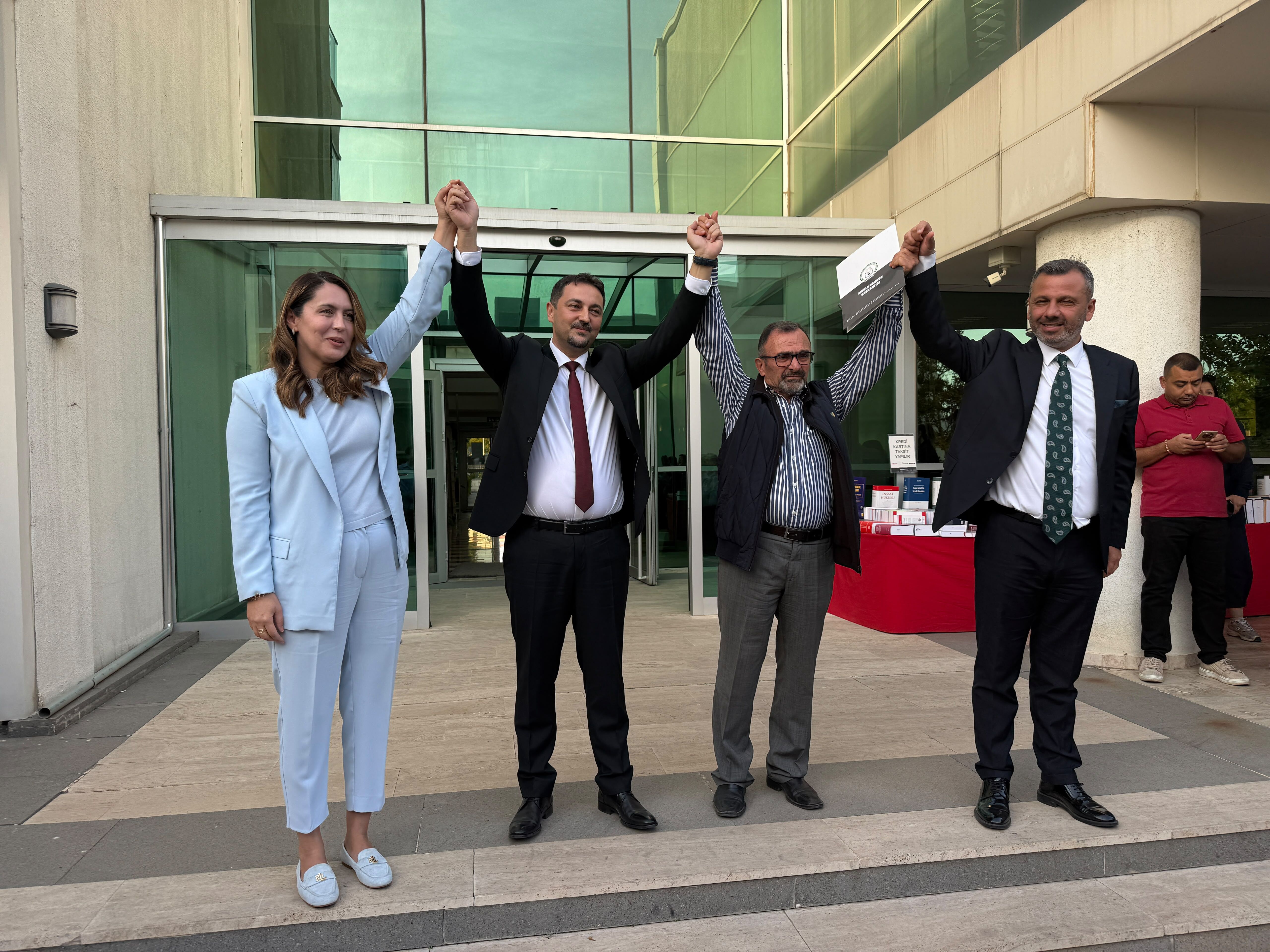 Muğla Barosu’nda Levent Akgün Güven Tazeledi1