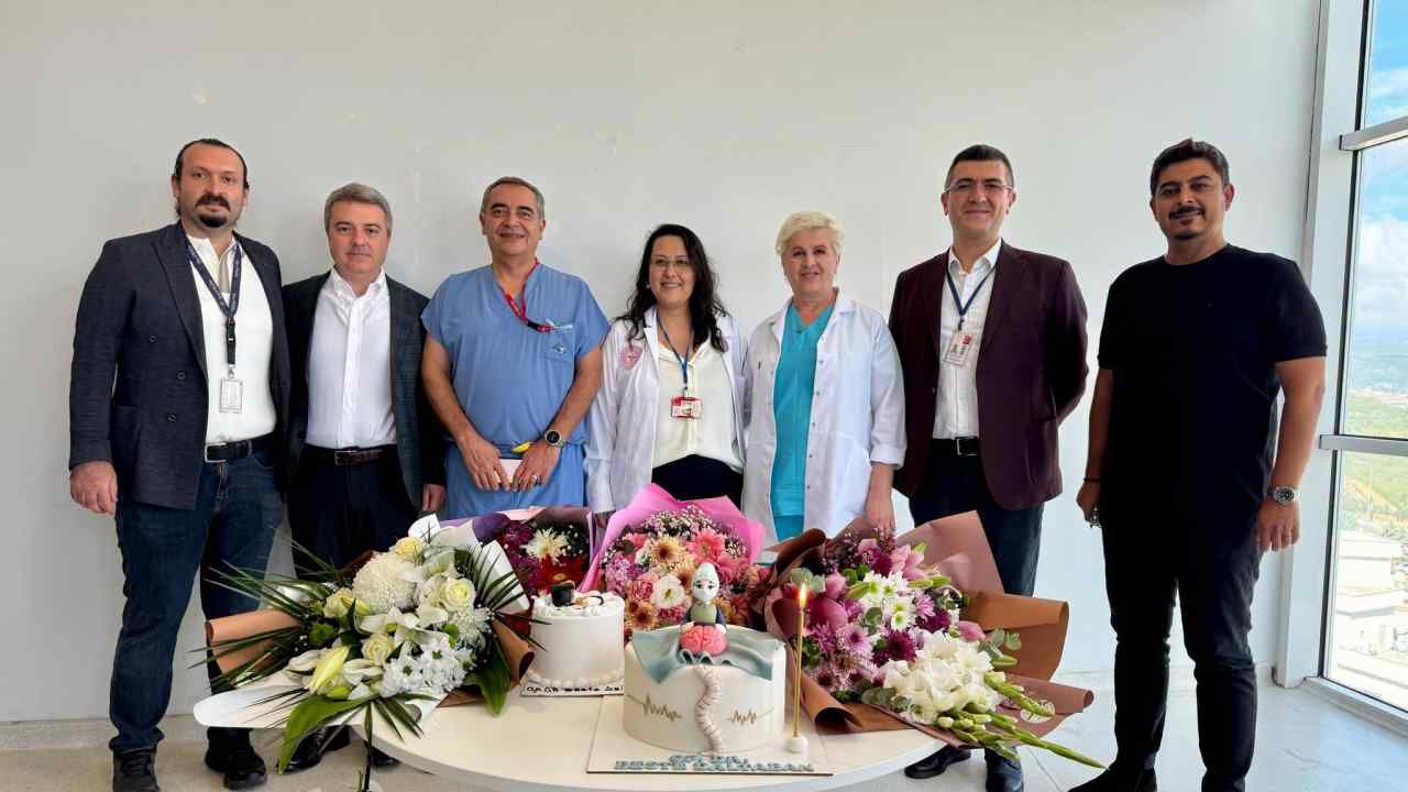 Muğla’da Doktor Beste Daltaban Beyin Cerrahisi Uzmanı Oldu (3)