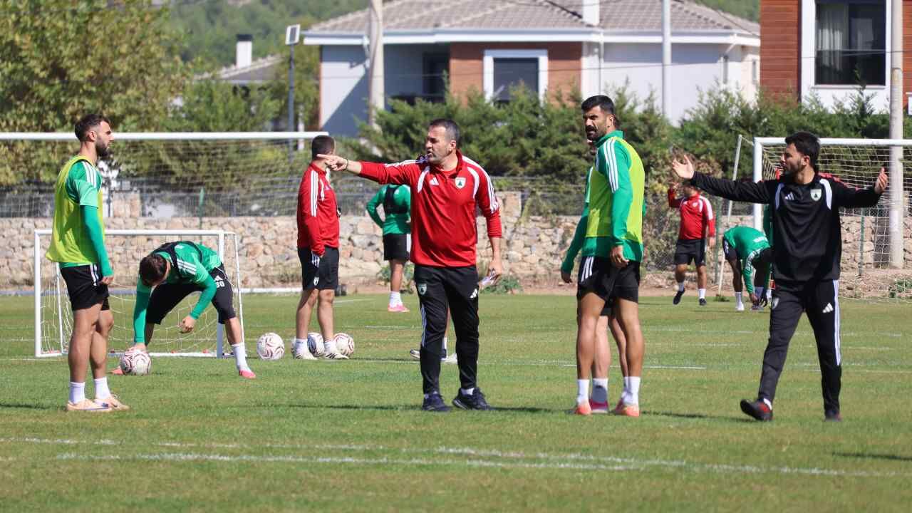 Muğlaspor’u 13 Günde Dört Zorlu Maç Bekliyor (4)