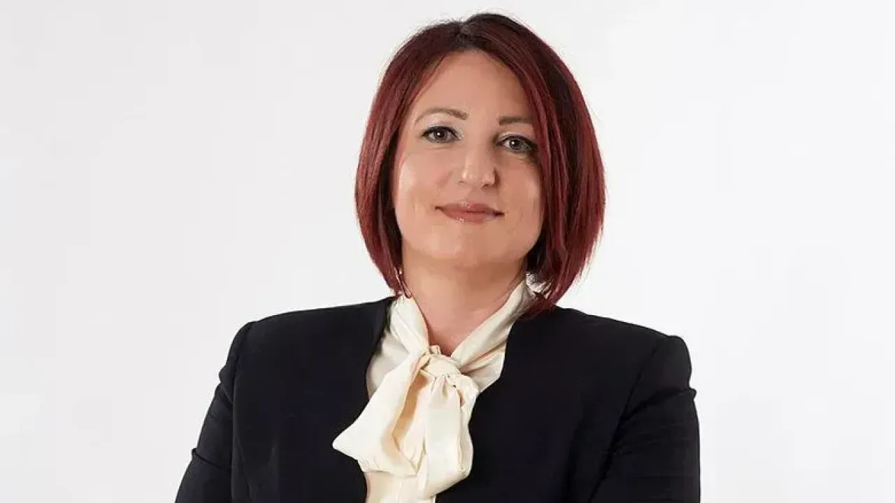 İlkay Girgin Erdoğan kimdir ve nereli? Neden YENİ Parti'den istifa etti? Bağımsız mı devam edecek?