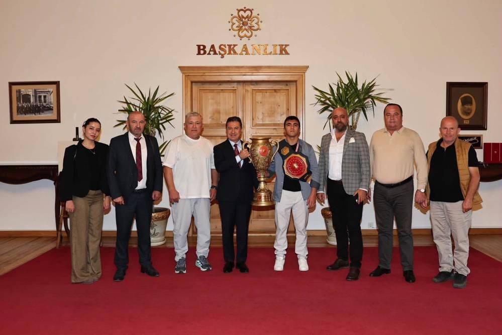 Muğlalı Kadir Buğra Dikik’e Cumhurbaşkanlığı Kupası (1)