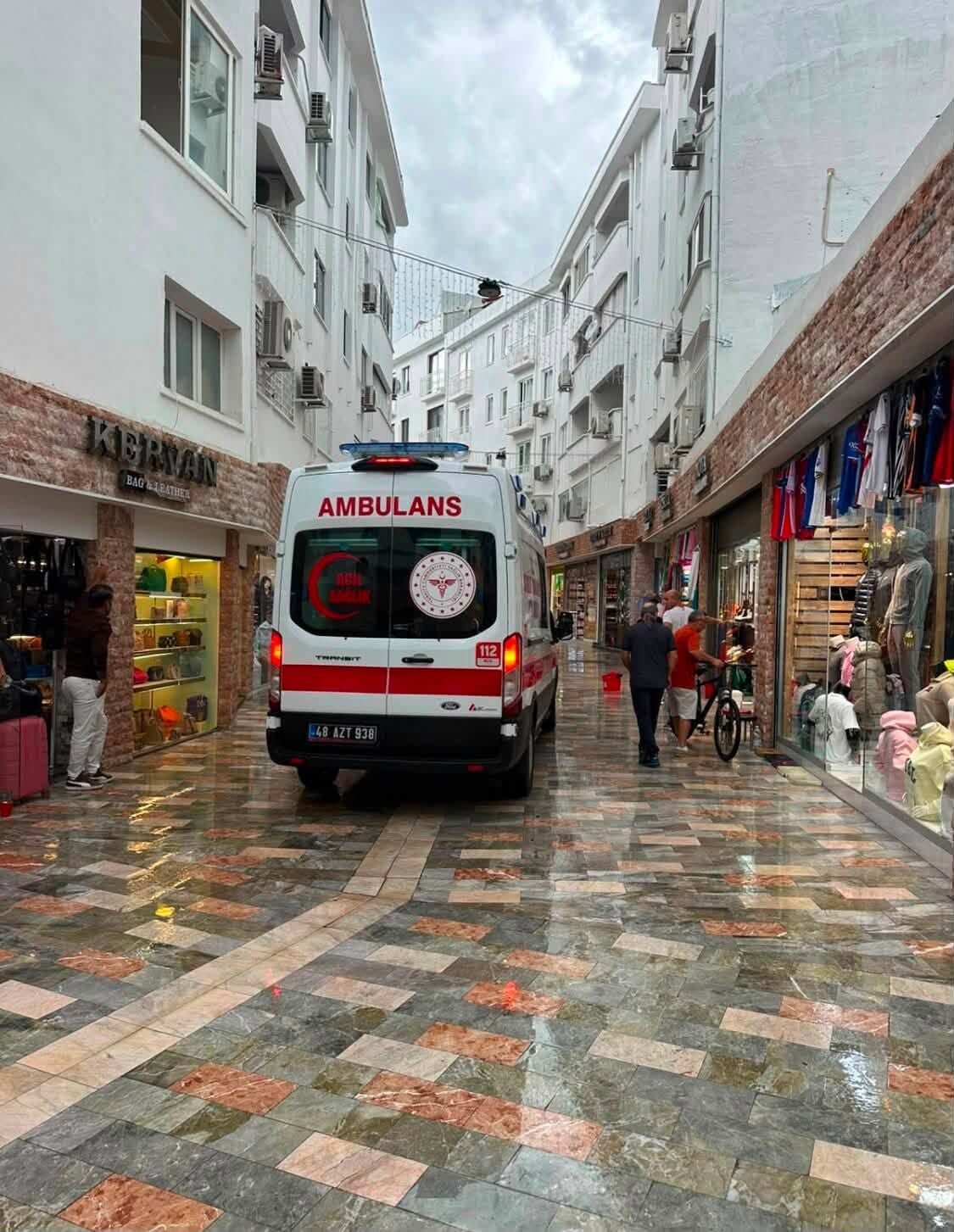 Marmaris’te Kapalı Çarşı Tepkisi “Turistler Sakatlanıp Gidiyor” (4)
