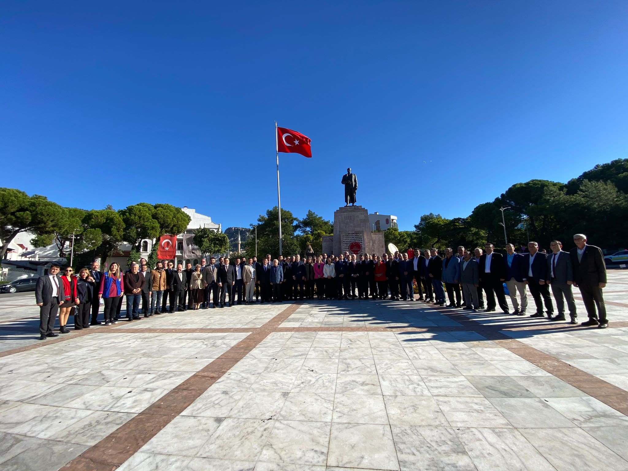 Menteşe’de Muhtarlar Günü Törenle Kutlandı (1)