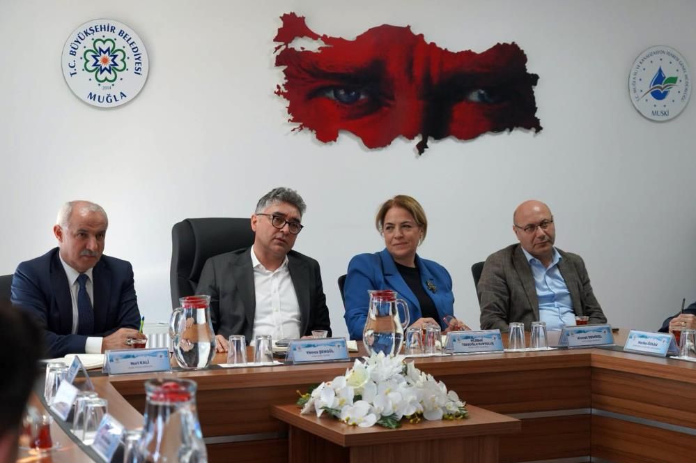 Muski̇’de Yılmaz Şengül Başkanlığında Iş Sağlığı Ve Güvenliği Toplantısı Yapıldı. Harika Özkan Ve Sait Güller’e Teşekkür Belgesi Verildi (2)