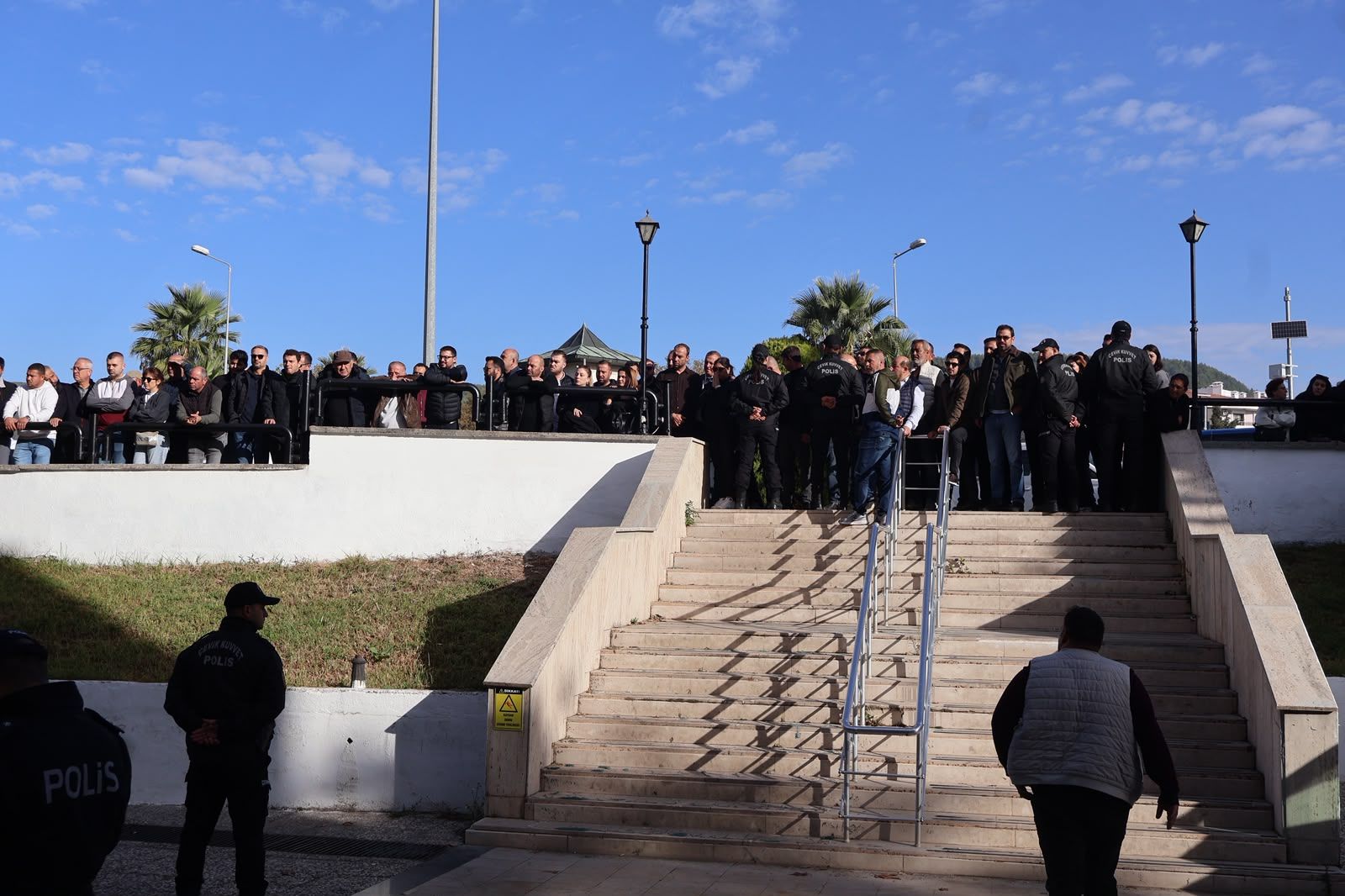 Muğla Merkezli Ihale Soruşturmasında Fevzi Topuz Dahil 20 Kişi Adliyede (4)
