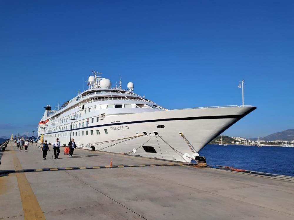 Star Legend, 300 Yolcusuyla Bodrum’a Demir Attı (1)