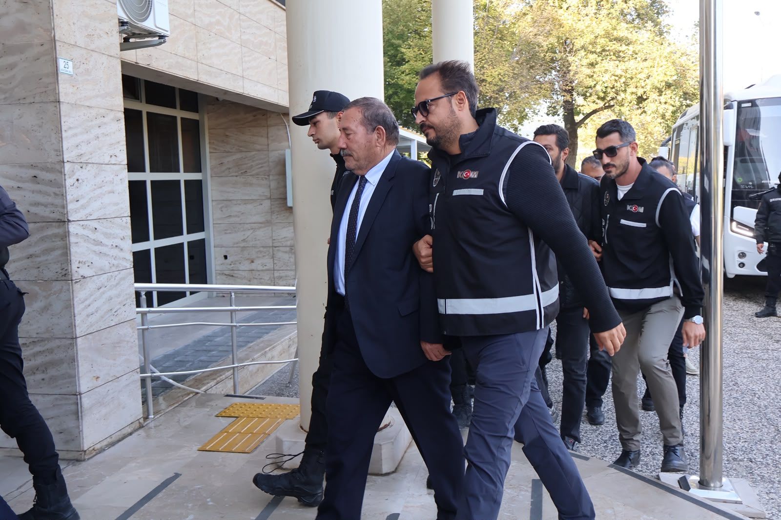 Fevzi Topuz’un Tutuklandığı Operasyonda Neler Bulundu (1)