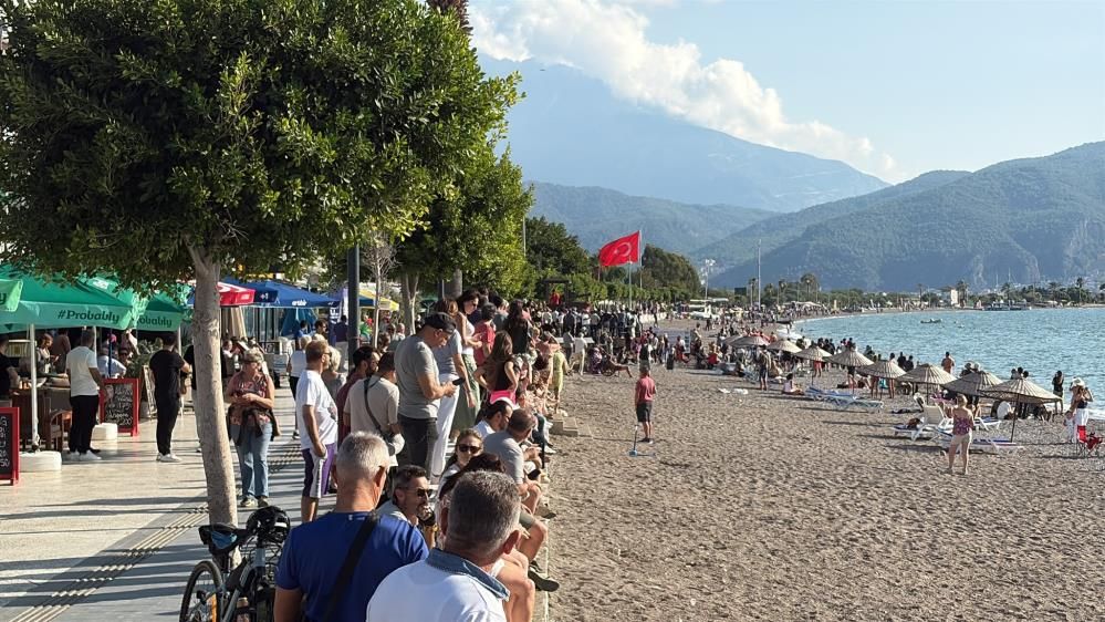 Türk Yıldızları Fethiye Semalarında Prova Uçuşu Yaptı (3)
