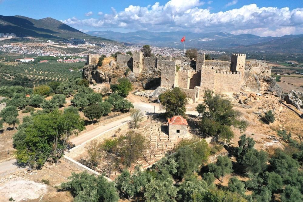 Beçin’de Restorasyon Sürüyor Kızılhan Kültür Ve Bilime Açılacak (4)