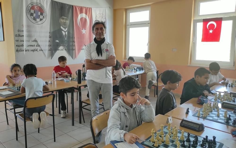 Köyceğiz’de Cumhuriyet Için Satranç Tahtasında Buluştular (3)