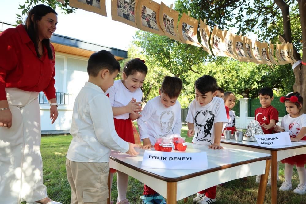 Muğla’da Minikler Cumhuriyet’i Sekiz Farklı Temayla Keşfetti (3)