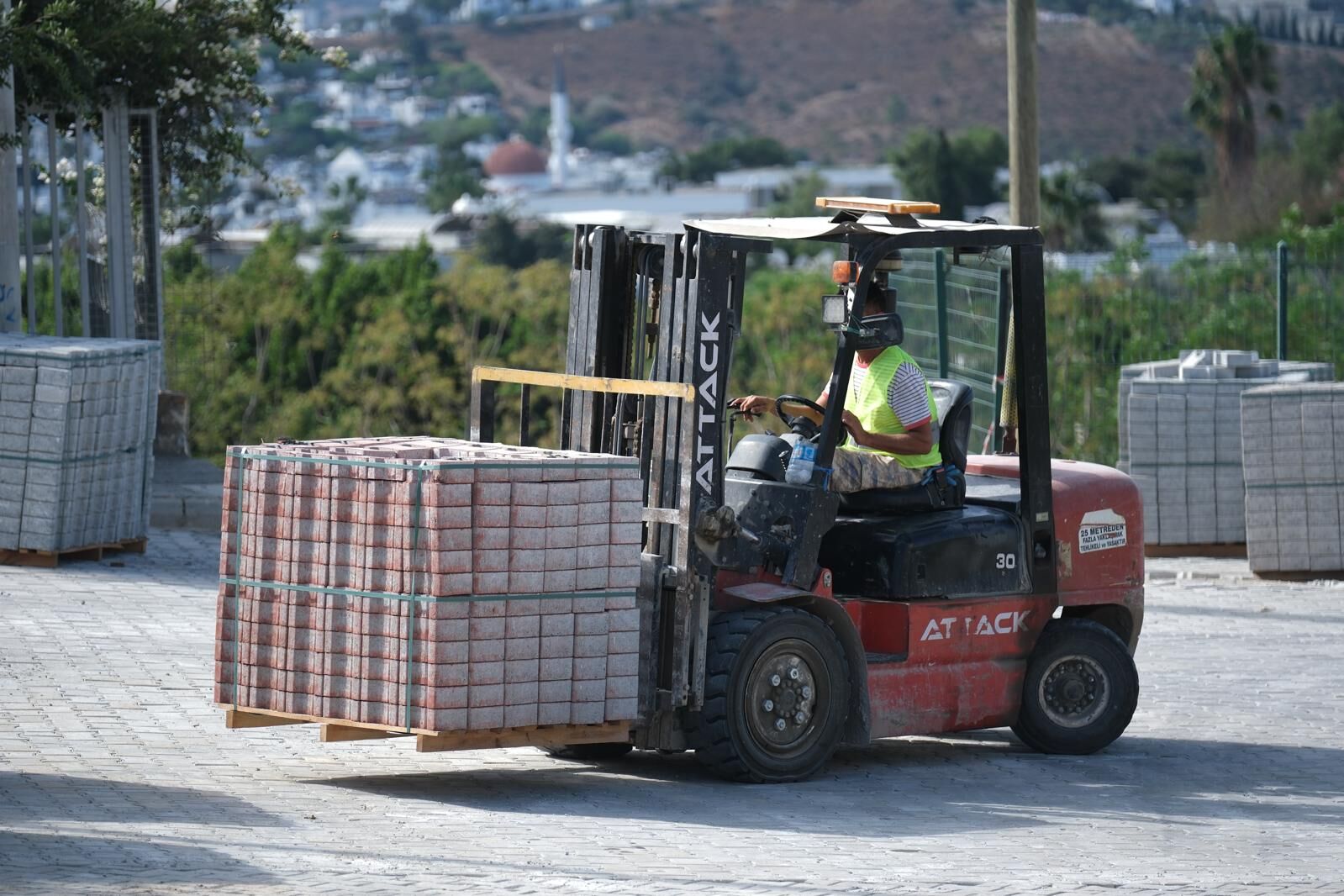 Bodrum’da 510 Cadde Ve Sokakta Parke Çalışması Yapıldı (4)