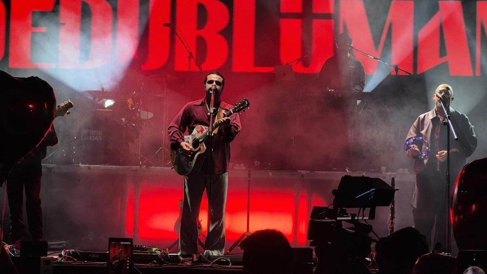Bodrum’da Binler Fener Alayında Yürüdü, Dedublüman’la Kutladı (2)