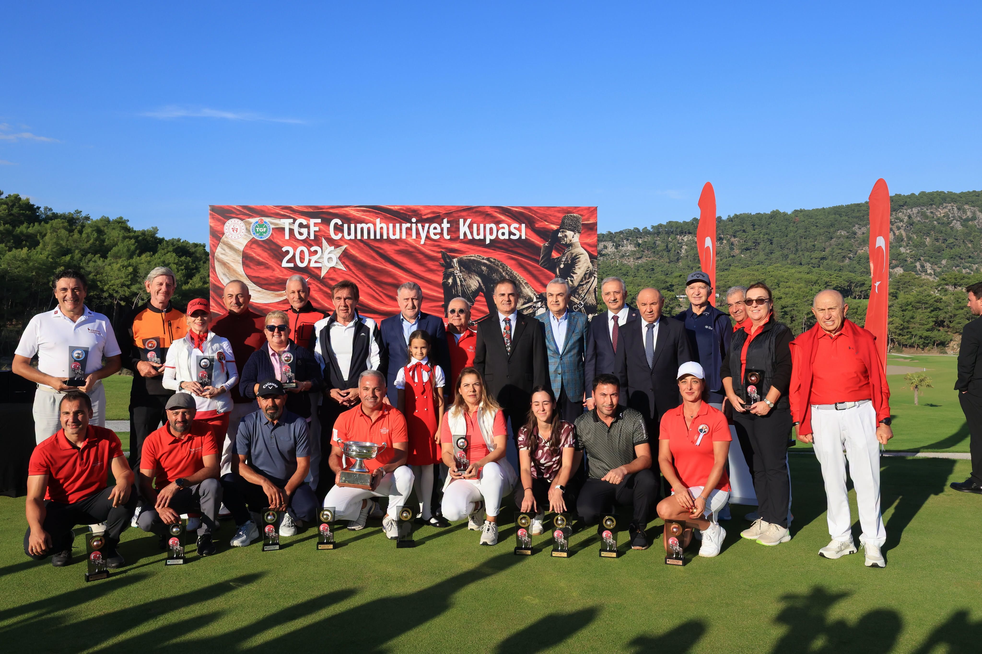 Bakan Bak’tan Dalaman’da 4 Yeni Golf Sahası Için Ihale Açıklaması (1)