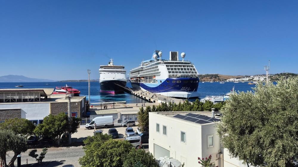 Bodrum'a Iki Kruvaziyerle 4 Binden Fazla Ziyaretçi Geldi (3)